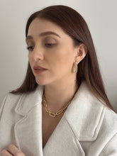 Load image into Gallery viewer, EMMY necklace