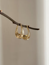 Load image into Gallery viewer, OPAL hoop
