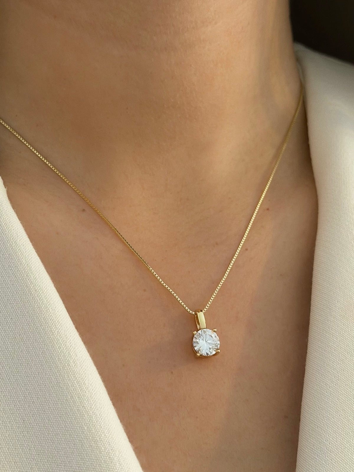 LOU Solitaire Chain