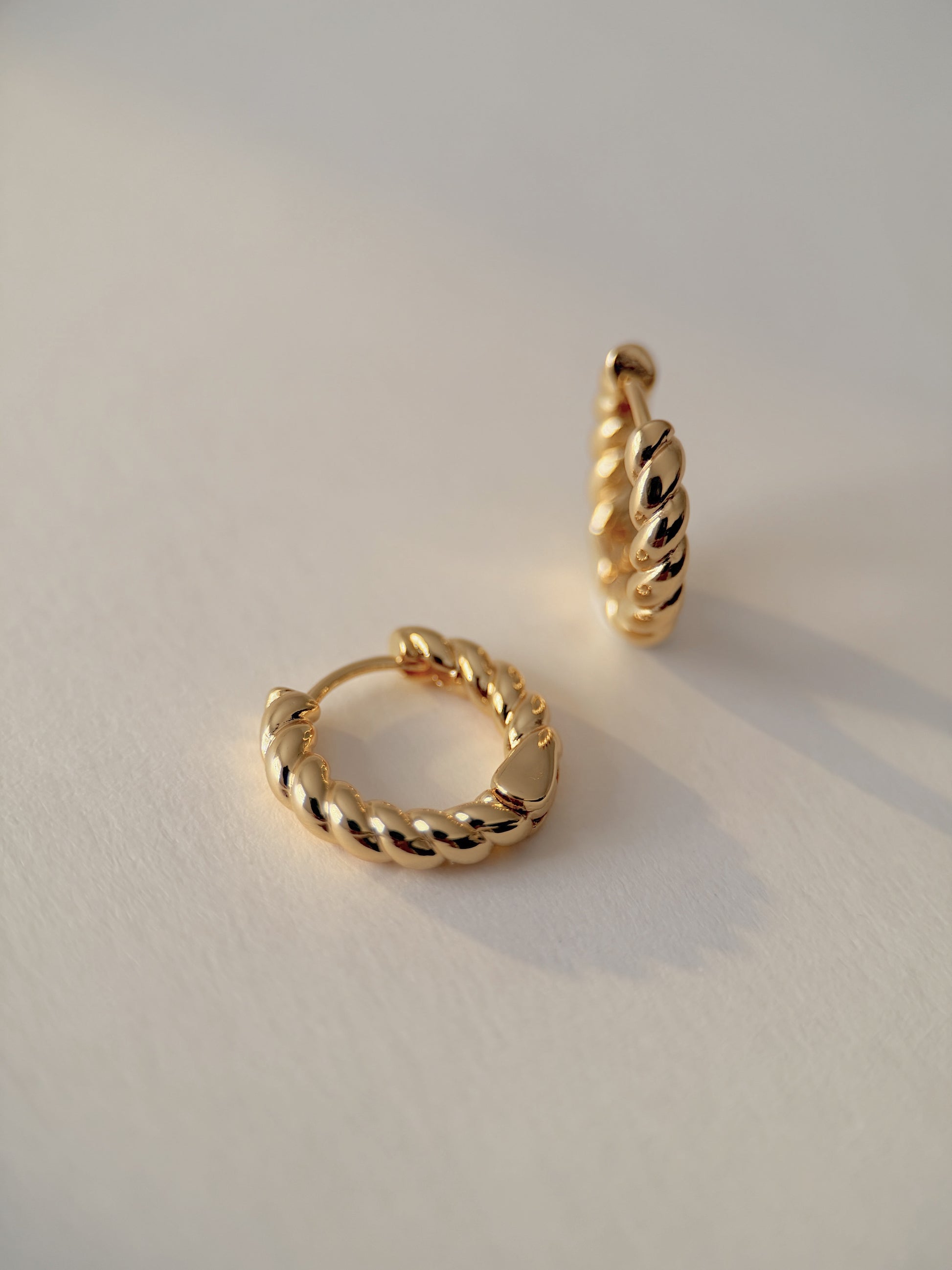 ZADIG Twisted Hoops