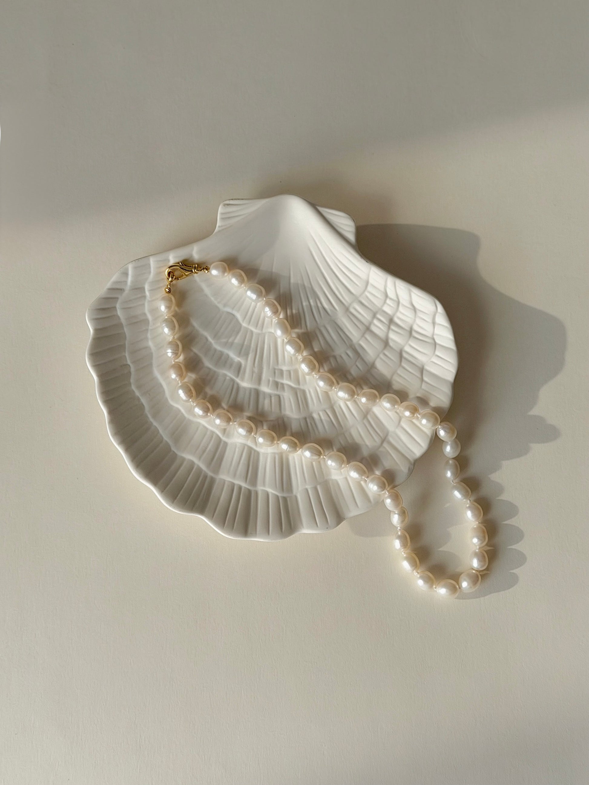 NOVA Pearl Necklace