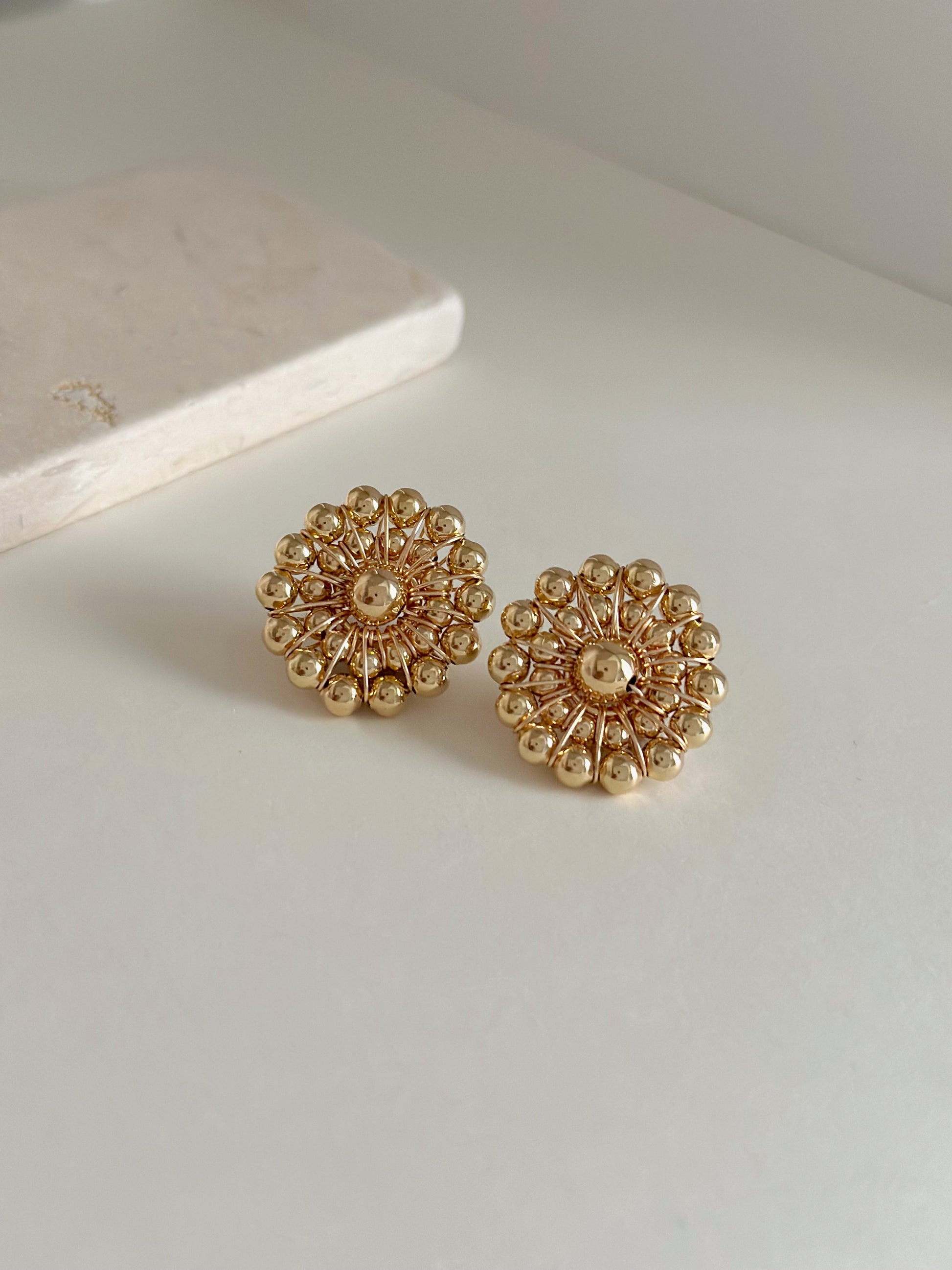 OLIVIA Gold earrings
