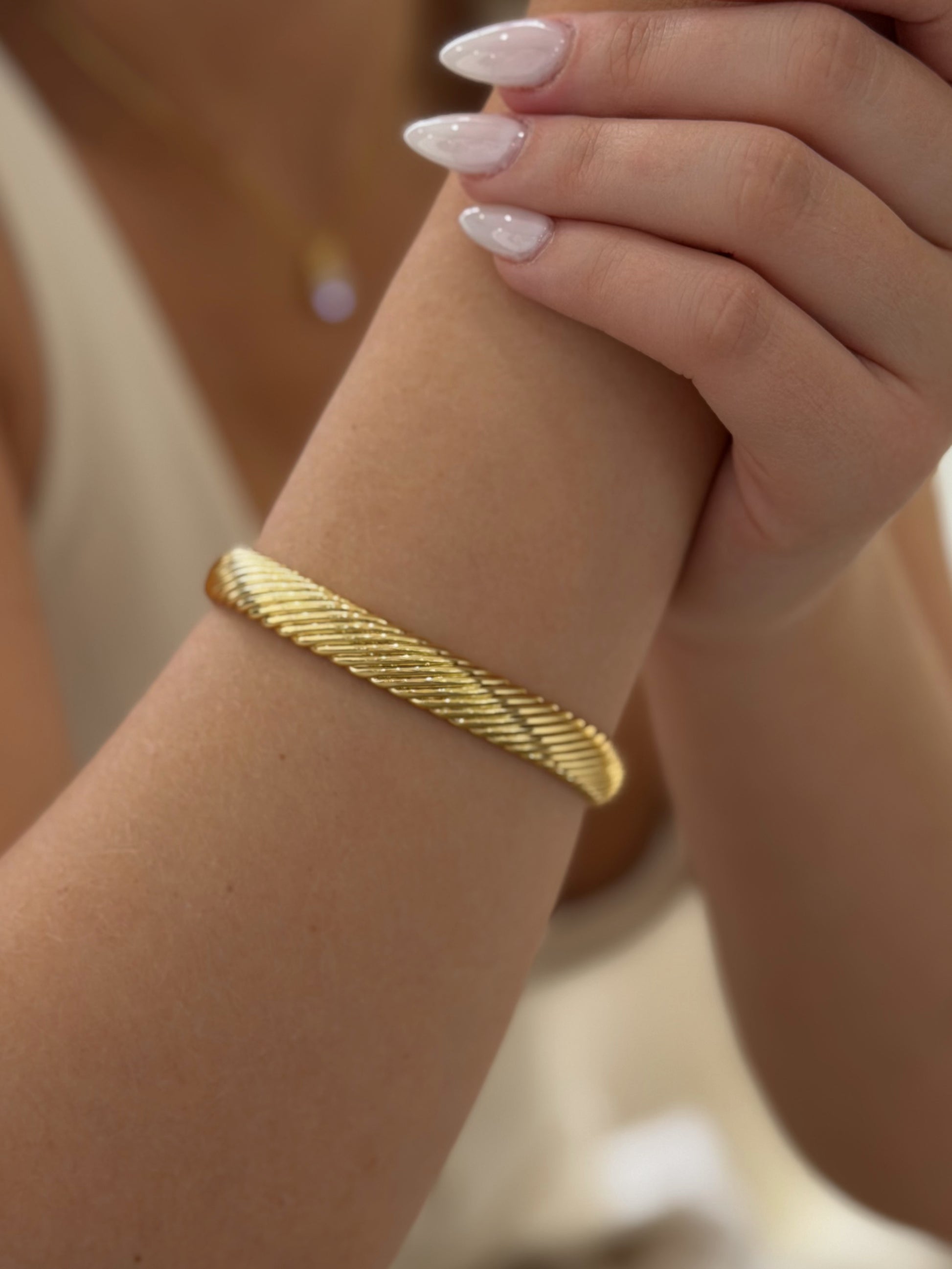 ASPEN bangle