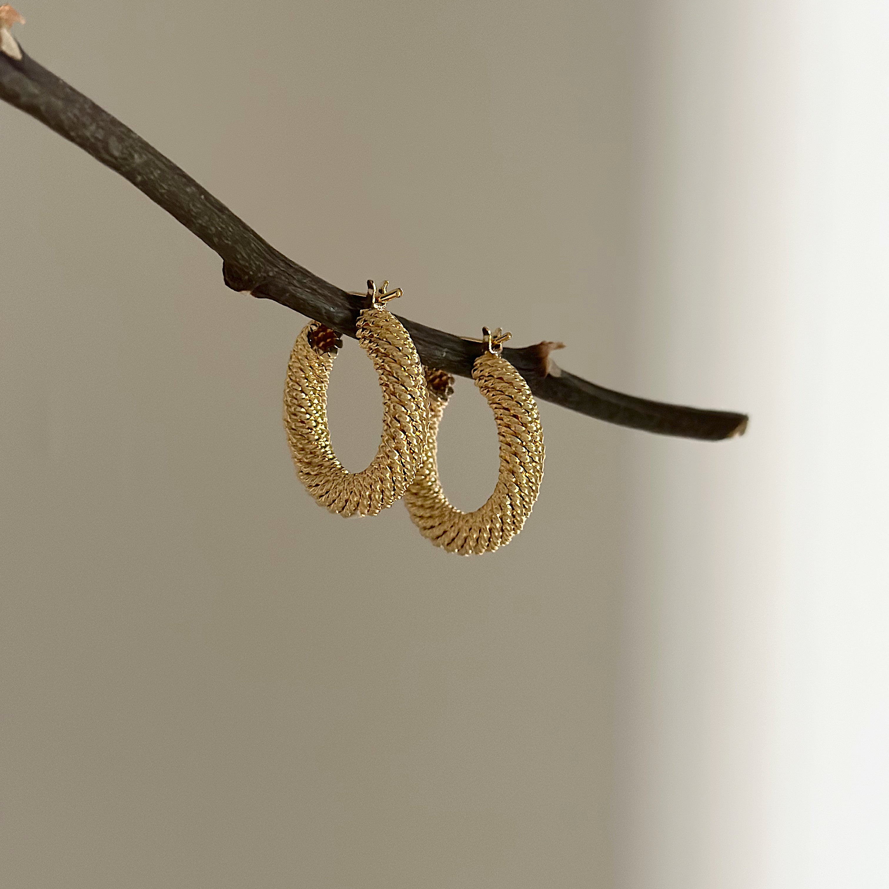 OAK hoops