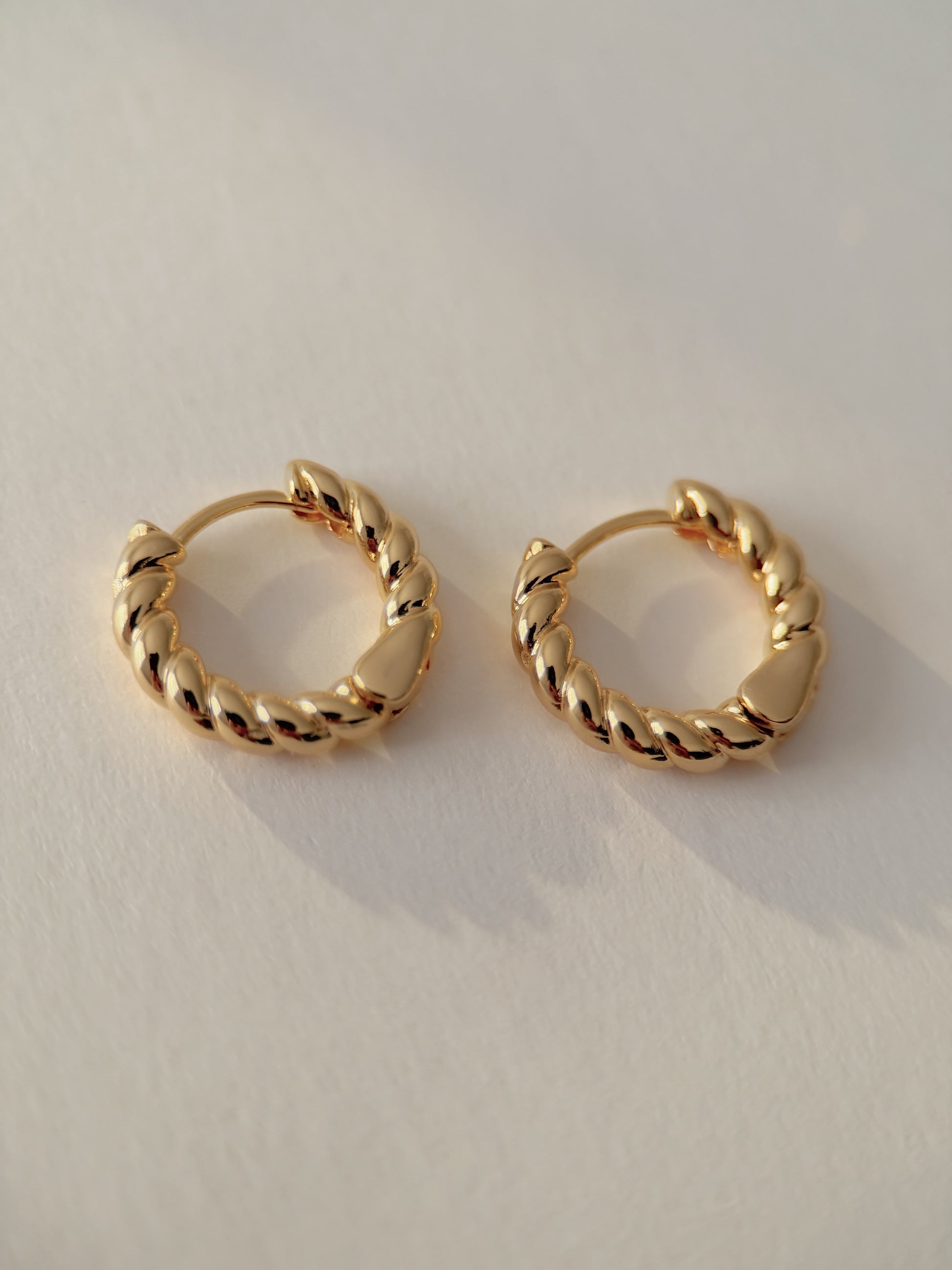 ZADIG Twisted Hoops