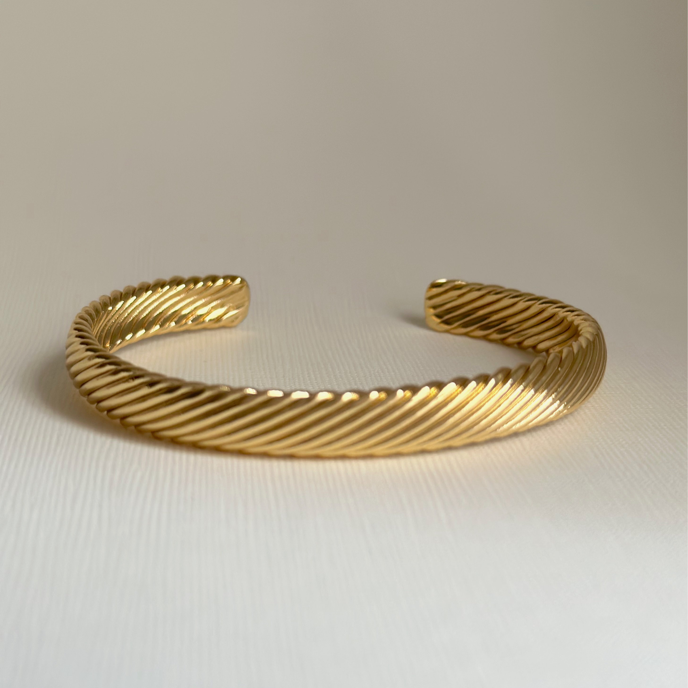ASPEN bangle
