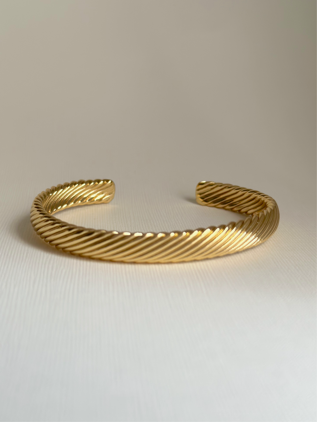 ASPEN bangle