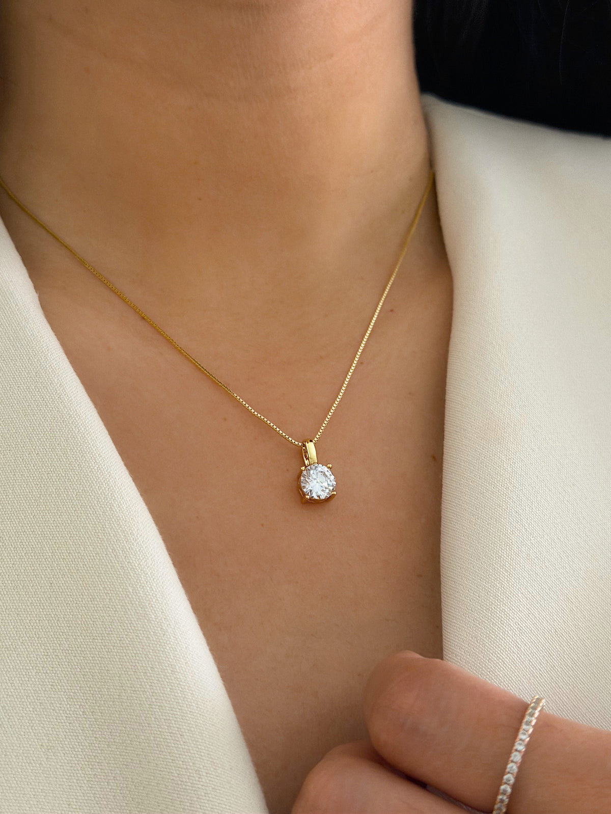 LOU Solitaire Chain