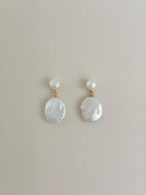 Load image into Gallery viewer, NEVE earrings
