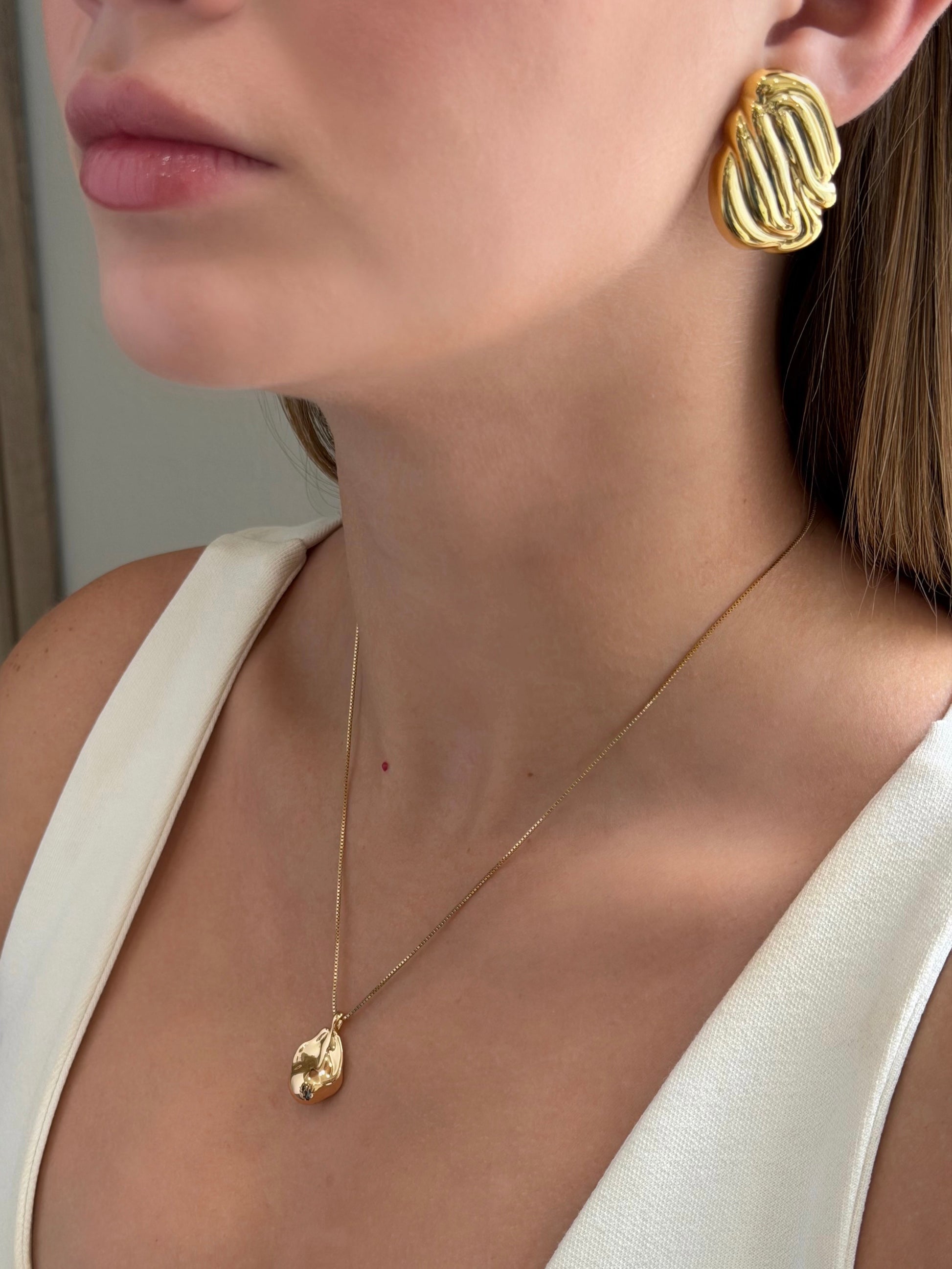 FLEUR Necklace