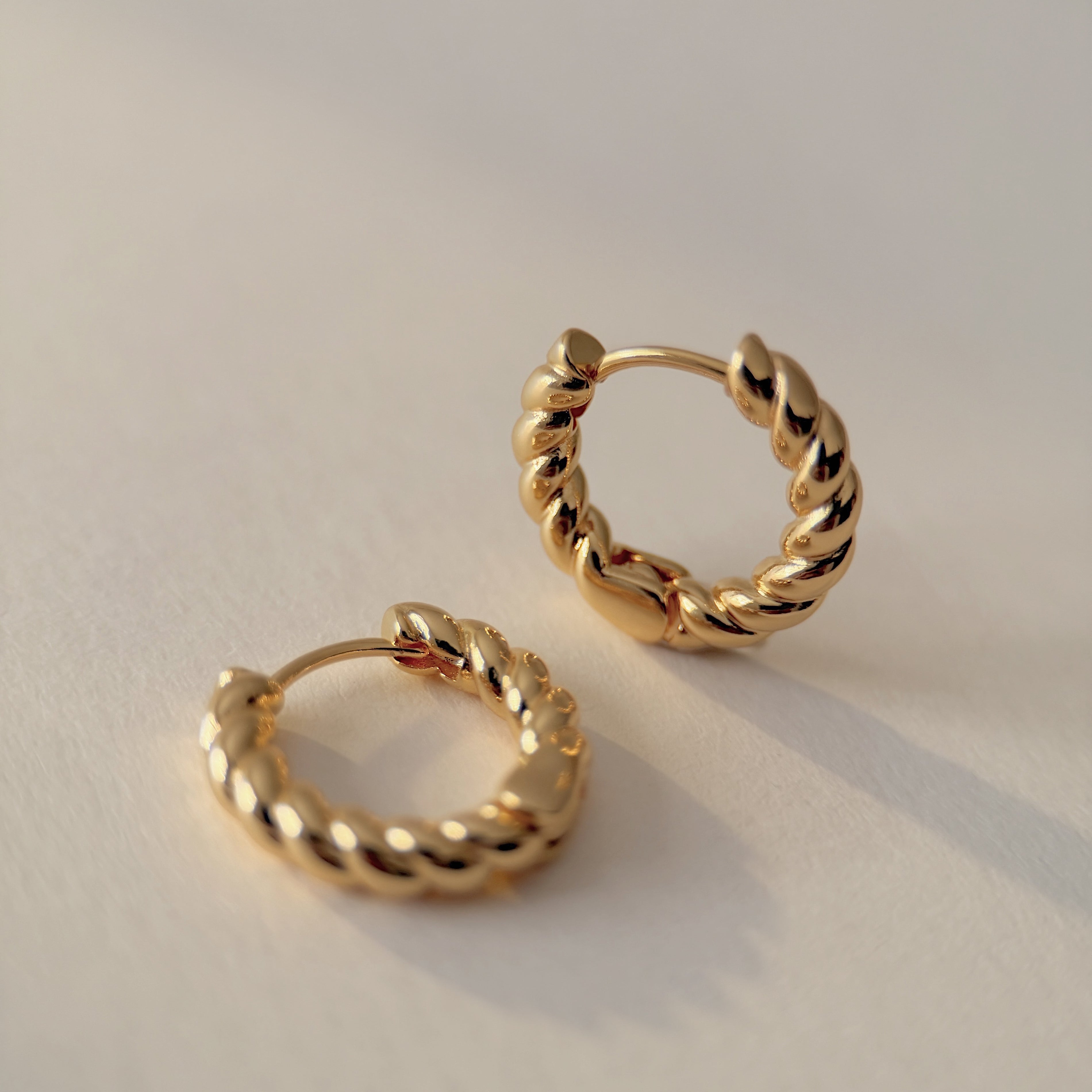 ZADIG Twisted Hoops