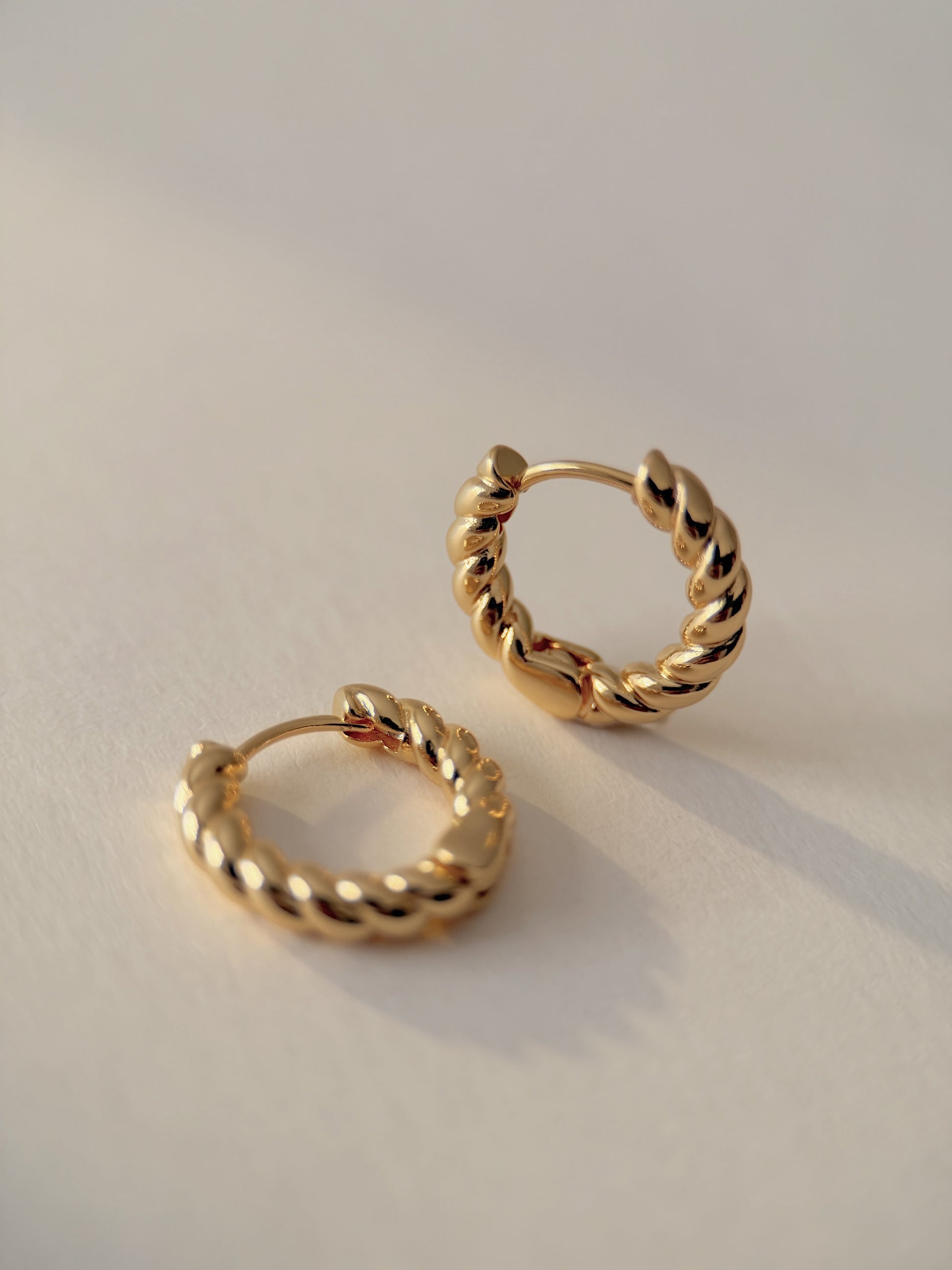 ZADIG Twisted Hoops