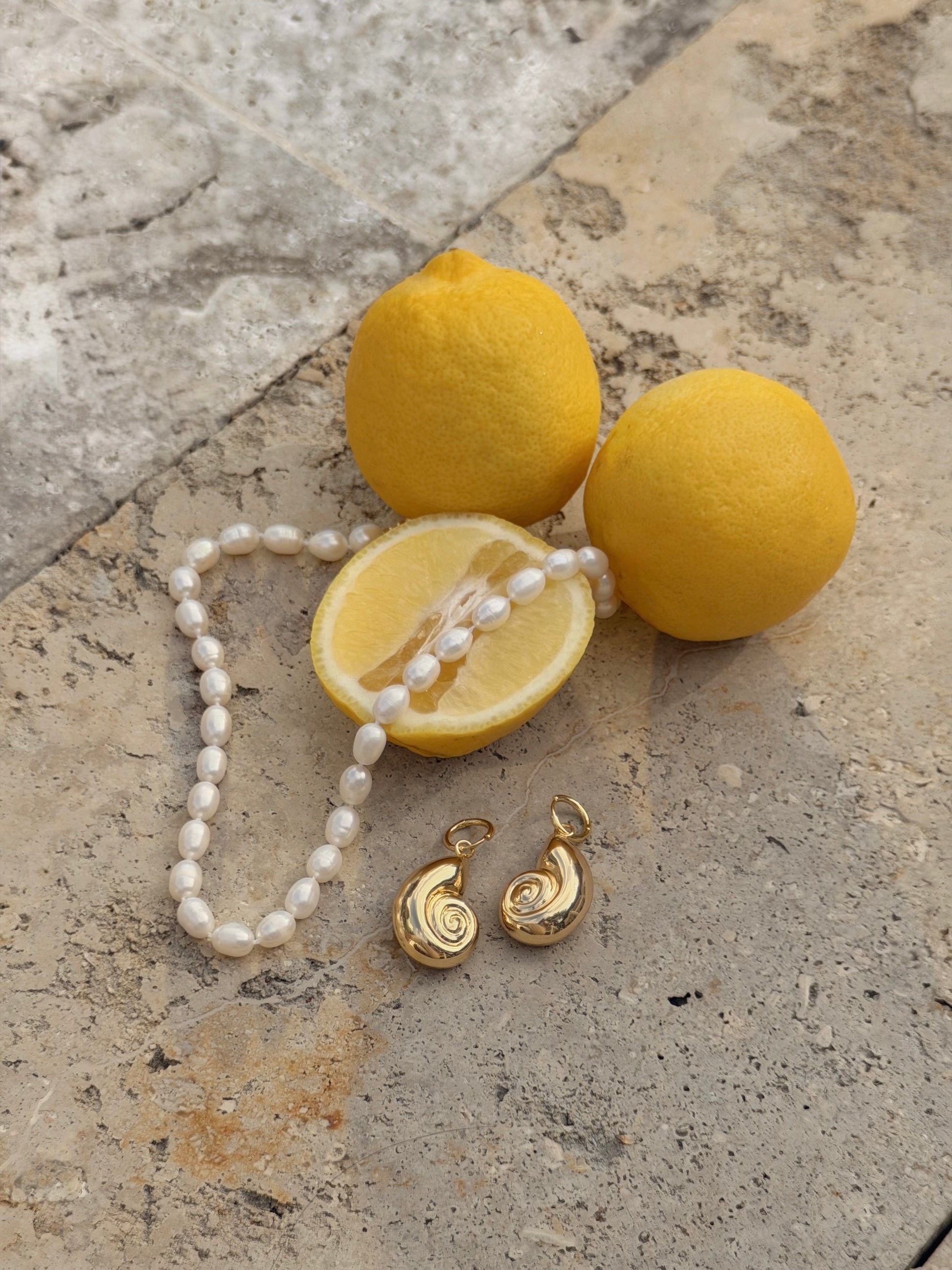 NOVA Pearl Necklace