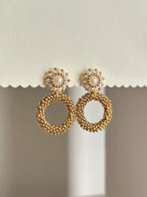 Load image into Gallery viewer, AURORA Pearl earrings
