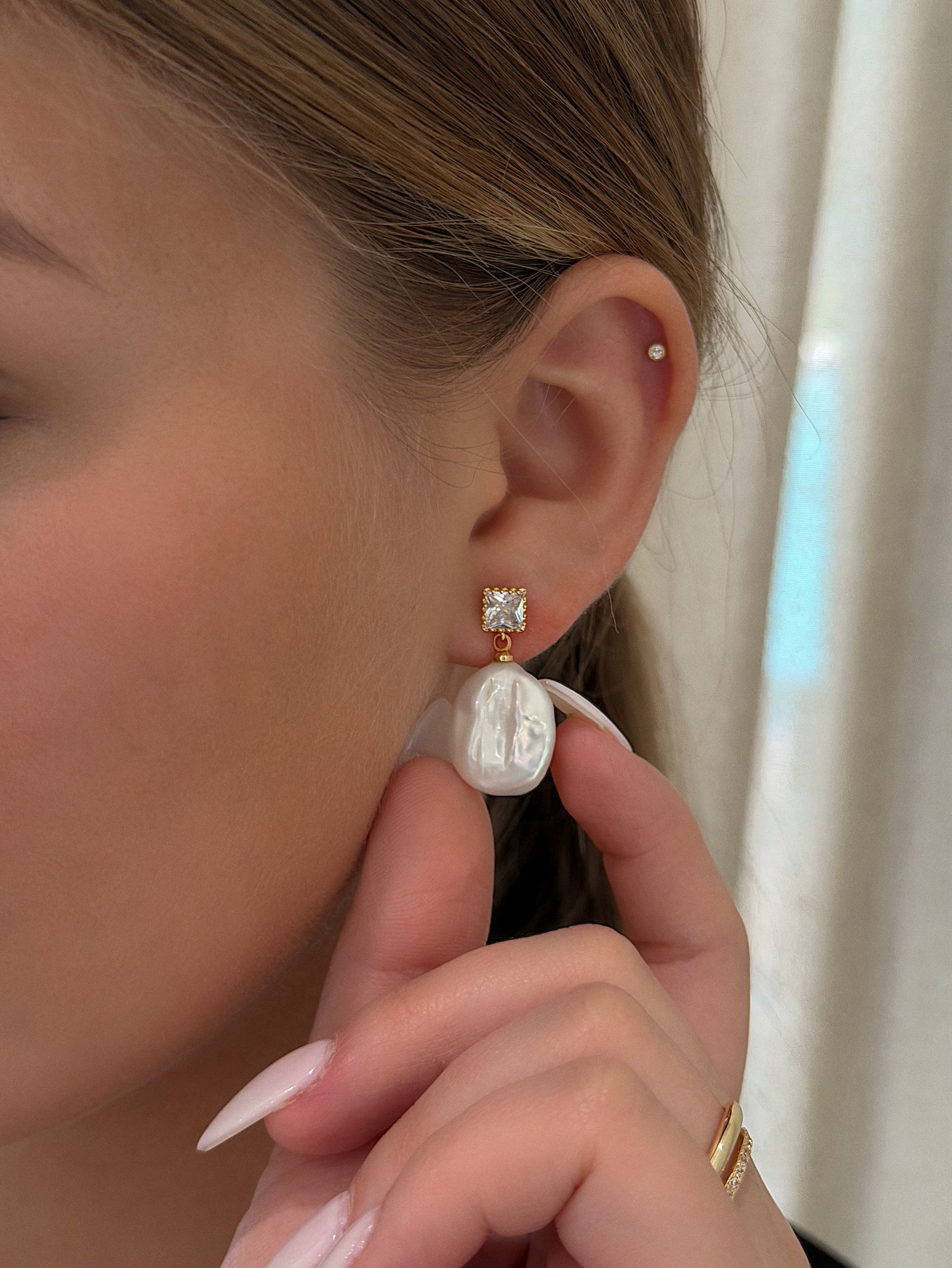 MELLIER Pearl Earrings