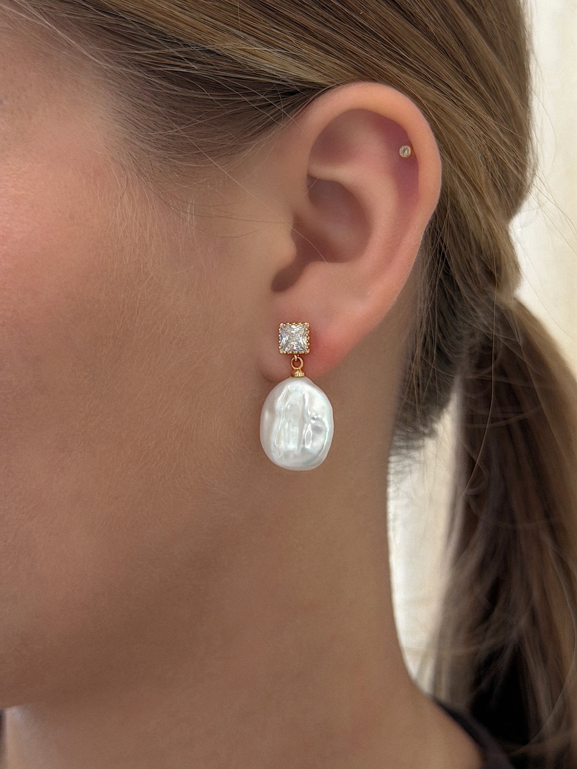 MELLIER Pearl Earrings