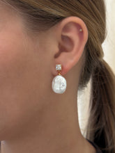 Load image into Gallery viewer, MELLIER Pearl Earrings
