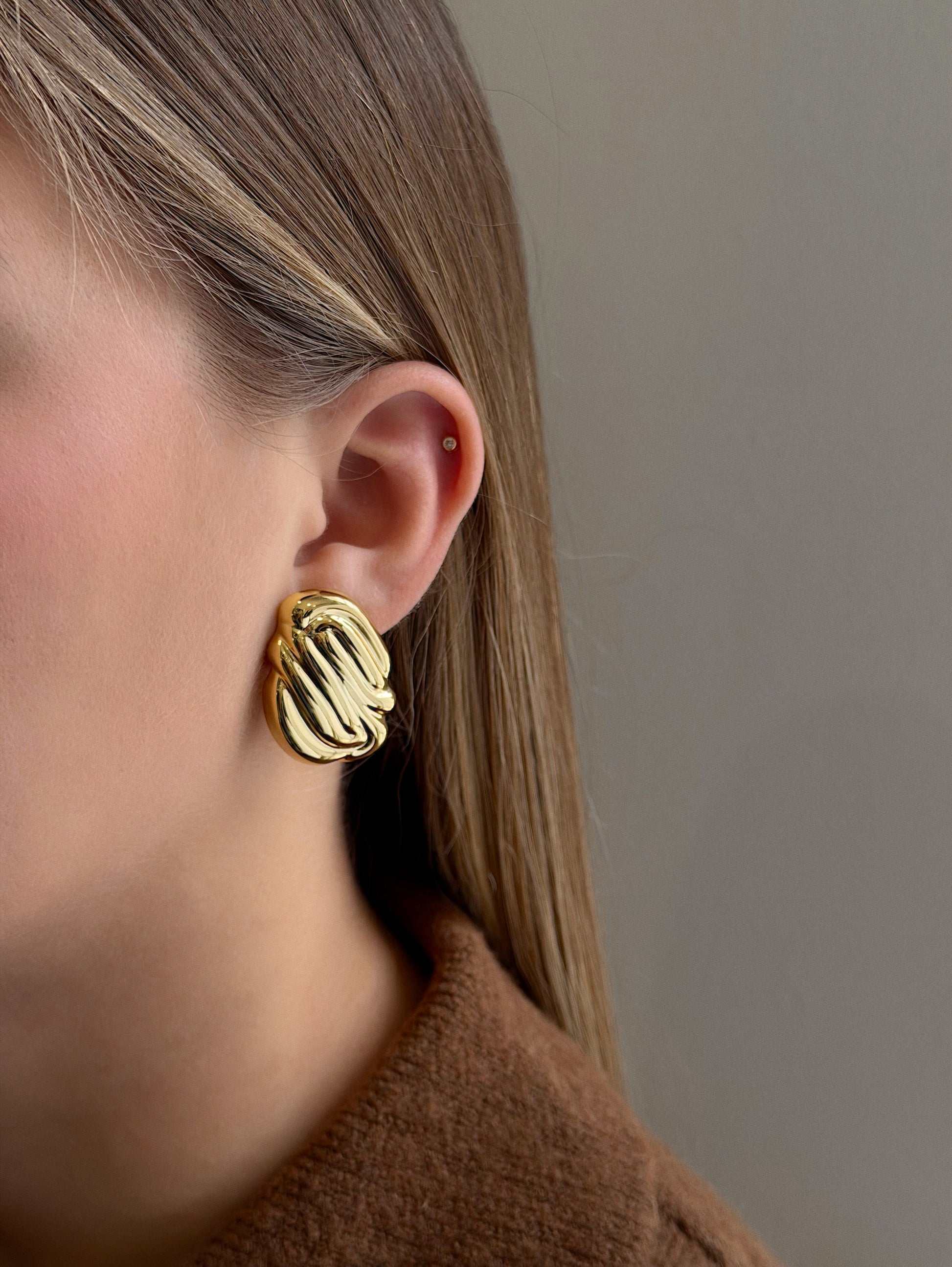 HAILEY Gold Earrings
