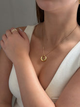 Load image into Gallery viewer, CLAIRE Necklace
