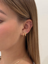 Load image into Gallery viewer, MAHE Set Huggies
