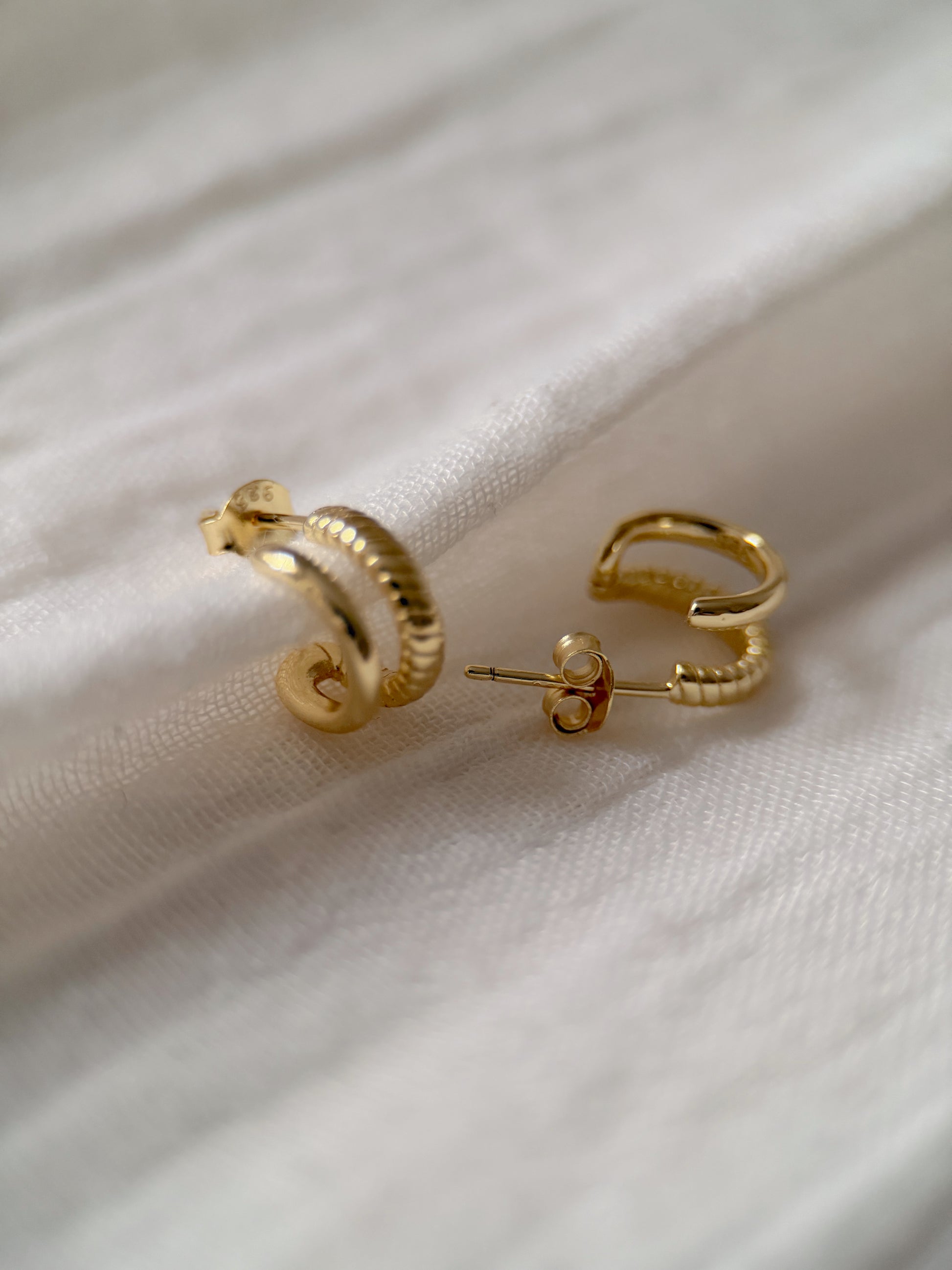 MAVIS Hoop Earrings